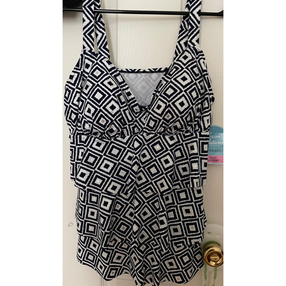 🩱Swim Solution Metallic Print Tiered Tankini Top